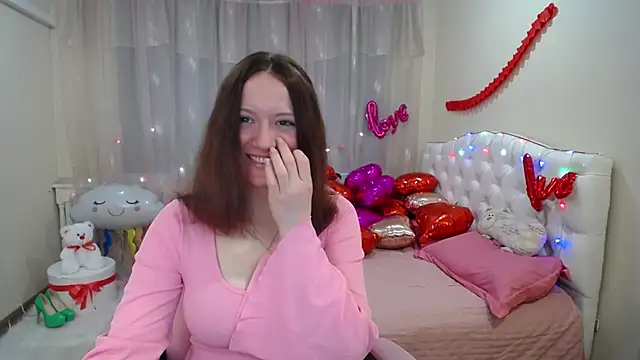 Snapshot of BarbaraStily chatting on 9, 2, 2025 BarbaraStily online show from 9, 2, 2025