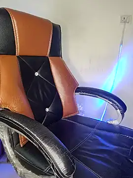 Snapshot of Black-Pearll chatting on 12, 2, 2025 Black-Pearll online show from 12, 2, 2025