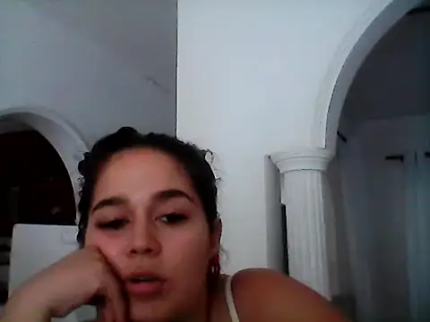 Snapshot of LaurenWelly_ chatting on 30, 1, 2025 LaurenWelly  online show from 30, 1, 2025
