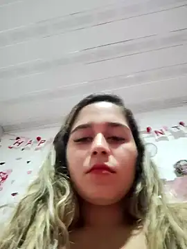 Snapshot of LaurenWelly_ chatting on 8, 2, 2025 LaurenWelly  online show from 8, 2, 2025