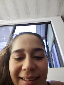 Snapshot of LaurenWelly_ chatting on 2, 3, 2025 LaurenWelly  online show from 2, 3, 2025