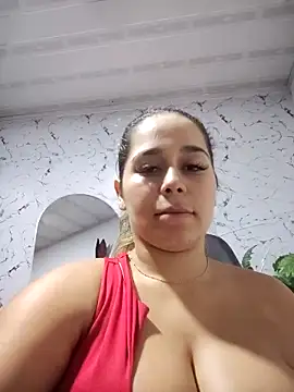 Snapshot of LaurenWelly_ chatting on 23, 9, 2025 LaurenWelly  online show from 23, 9, 2025