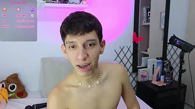 Snapshot of milky__boy_ chatting on 14, 3, 2025 milky boy online show from 14, 3, 2025