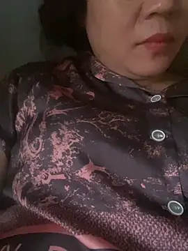 Snapshot of Cesywet chatting on 10, 2, 2025 Cesywet online show from 10, 2, 2025