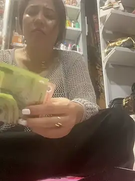 Snapshot of Cesywet chatting on 26, 2, 2025 Cesywet online show from 26, 2, 2025