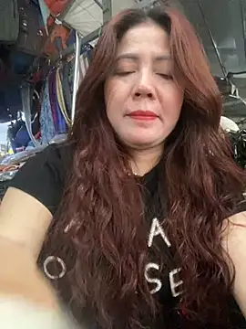 Snapshot of Cesywet chatting on 9, 3, 2025 Cesywet online show from 9, 3, 2025