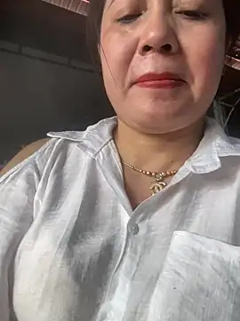 Snapshot of Cesywet chatting on 11, 3, 2025 Cesywet online show from 11, 3, 2025