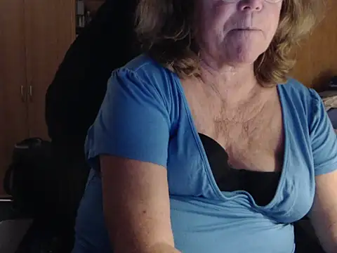 Snapshot of _sunshine__ chatting on 19, 1, 2025  sunshine   online show from 19, 1, 2025