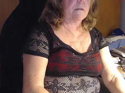 Snapshot of _sunshine__ chatting on 3, 2, 2025  sunshine   online show from 3, 2, 2025