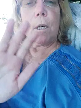 Snapshot of _sunshine__ chatting on 19, 9, 2025  sunshine   online show from 19, 9, 2025