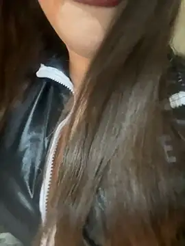 Snapshot of Elinatiranda chatting on 25, 7, 2026 Elinatiranda online show from 25, 7, 2026