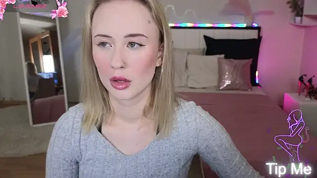 SashaBrooks online show from 17, 11, 2025