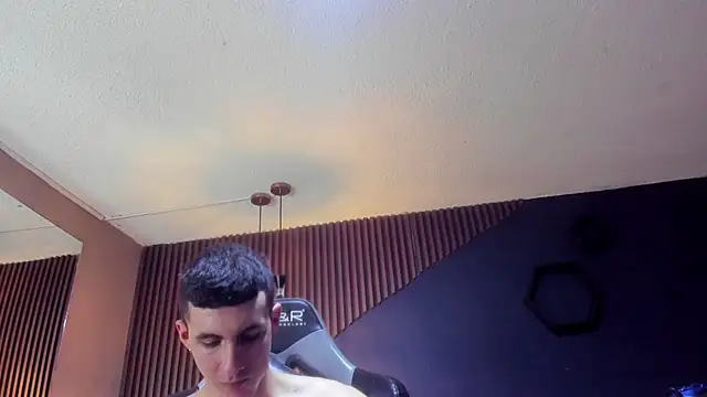 JacksonOlsenn online show from 21, 3, 2025