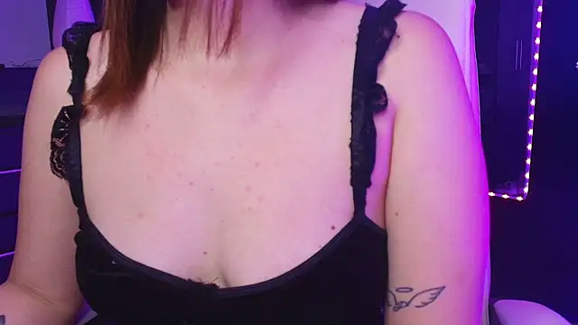 TinaJonnes  online show from 1, 3, 2026