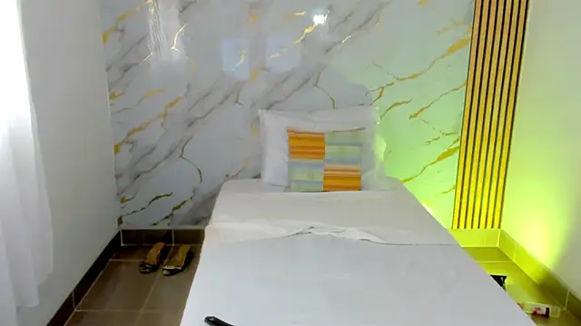 coralcarter1 online show from 30, 10, 2025