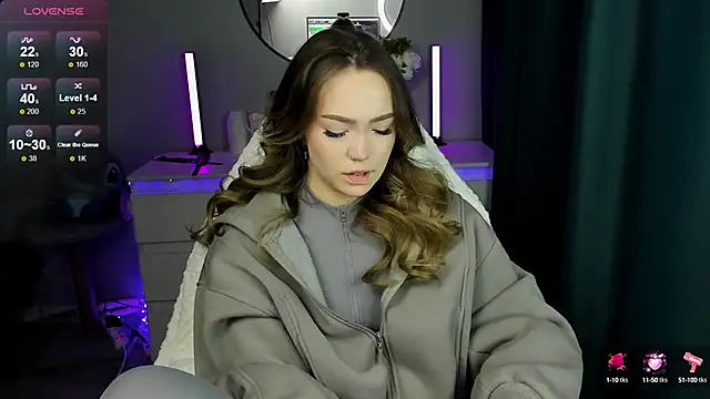 Evia r0se online show from 9, 9, 2025