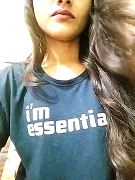 MISSQUEEN48 online show from 8, 3, 2026