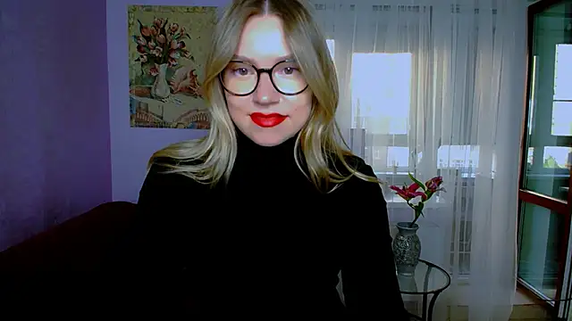 TaylorBre online show from 23, 9, 2025