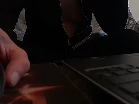 Snapshot of NATURALS2023 chatting on 30, 3, 2026 NATURALS2023 online show from 30, 3, 2026