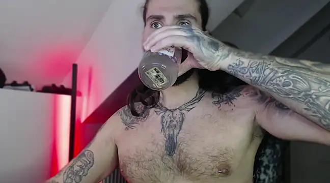 MateoHunk online show from 18, 12, 2024