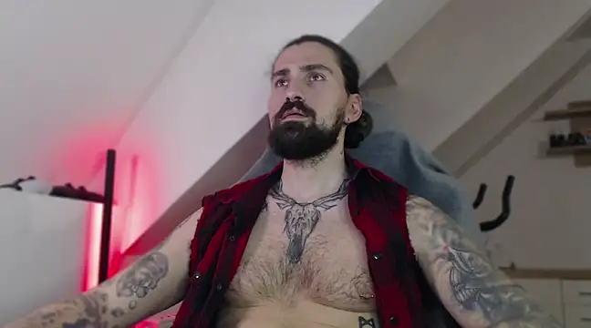 MateoHunk online show from 25, 1, 2025