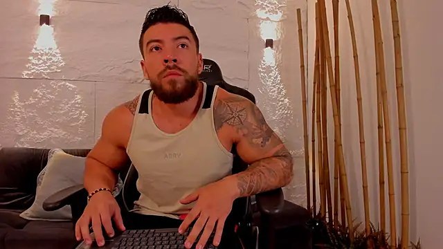 Snapshot of _dreammr1_ chatting on 13, 2, 2025 dreammr1 online show from 13, 2, 2025