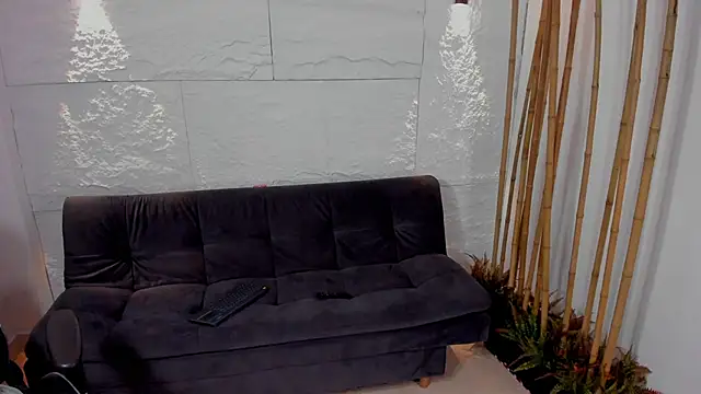 Snapshot of _dreammr1_ chatting on 13, 2, 2025 dreammr1 online show from 13, 2, 2025