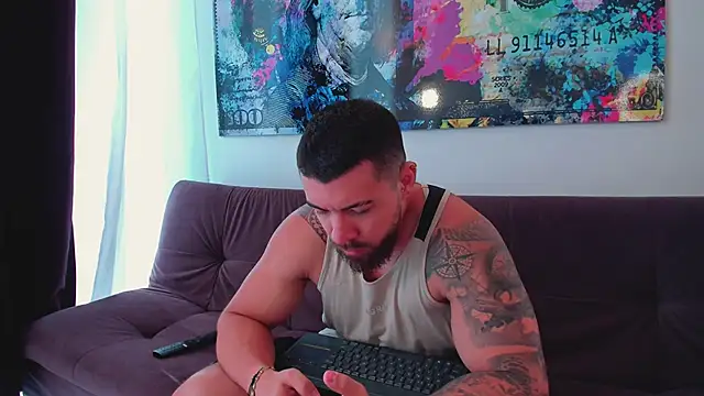 Snapshot of _dreammr1_ chatting on 13, 11, 2025 dreammr1 online show from 13, 11, 2025