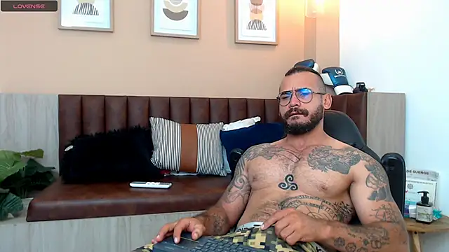 hanz col online show from 11, 3, 2025