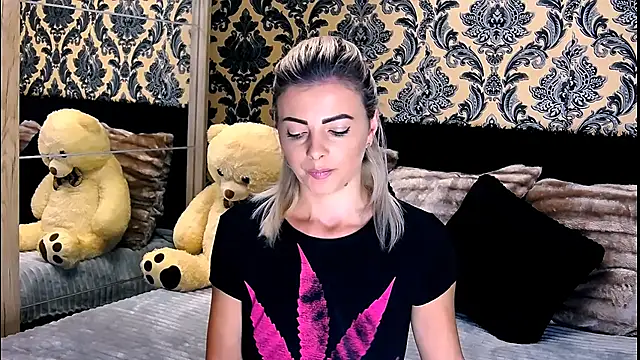 Aly girl1 online show from 28, 12, 2024