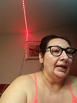 Snapshot of Genoveva73sexy chatting on 2, 2, 2025 Genoveva73sexy online show from 2, 2, 2025