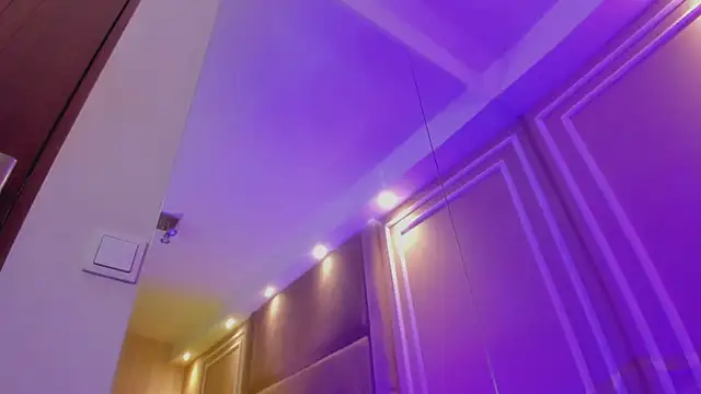 MadilynFox online show from 15, 2, 2025