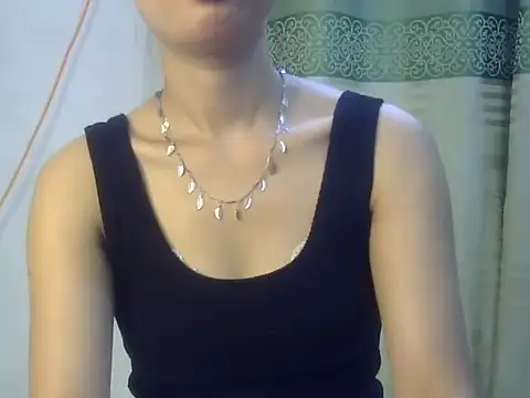Snapshot of real_baddie chatting on 5, 8, 2026 real baddie online show from 5, 8, 2026