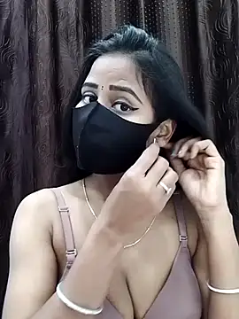 Lalisa sexy online show from 7, 2, 2026