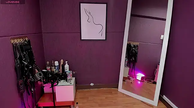 julietta escobar online show from 3, 2, 2025