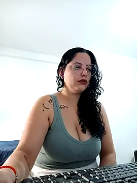 babyluna939 online show from 2, 5, 2026