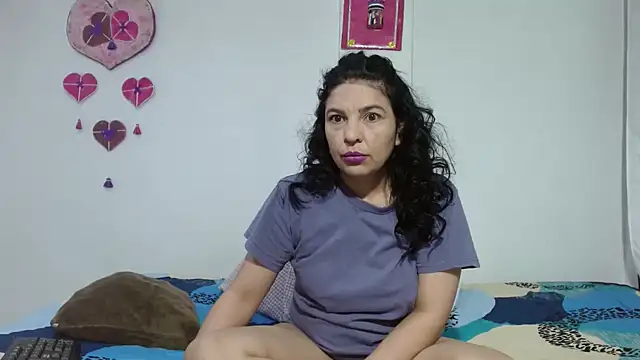 anybellucci43 online show from 6, 8, 2026