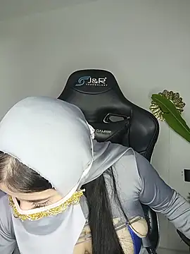 janna isa online show from 29, 7, 2026
