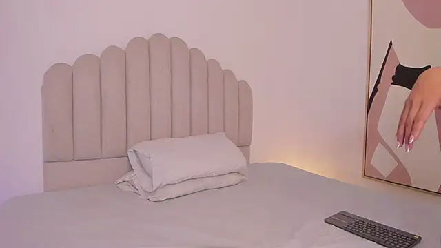 Snapshot of valerysantos_ chatting on 26, 5, 2026 valerysantos online show from 26, 5, 2026