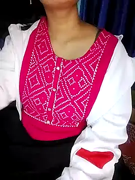 Miss-Siyaa online show from 9, 12, 2024