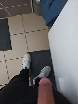 Snapshot of casper0303 chatting on 17, 2, 2025 casper0303 online show from 17, 2, 2025