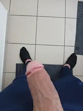 Snapshot of casper0303 chatting on 1, 3, 2026 casper0303 online show from 1, 3, 2026