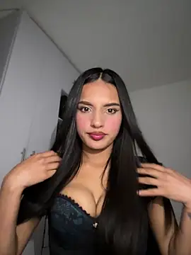 Snapshot of Dulceeany chatting on 18, 11, 2025 Dulceeany online show from 18, 11, 2025