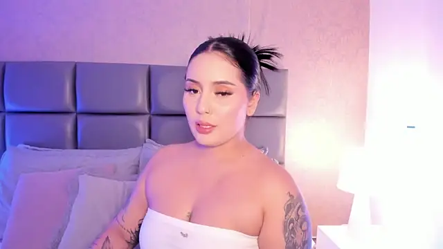 SpicySugar  online show from 1, 5, 2026