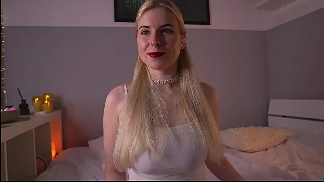 lorrie love story online show from 3, 5, 2026