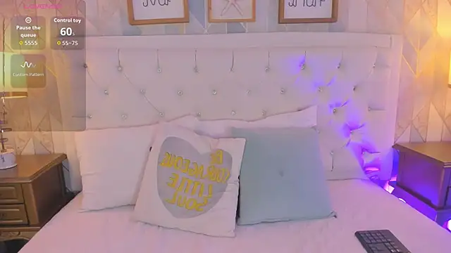 martina rivera  online show from 30, 4, 2026