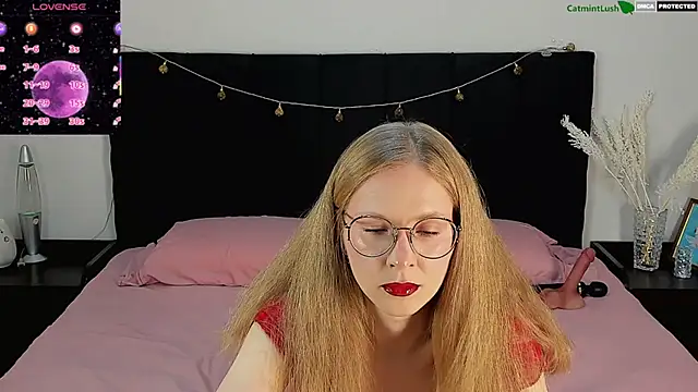 CatmintLush online show from 24, 7, 2026