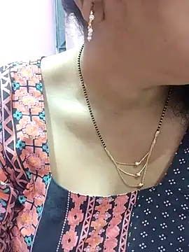 Snapshot of Urmila_bhabhii chatting on 28, 1, 2025 Urmila bhabhii online show from 28, 1, 2025