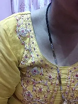 Snapshot of Urmila_bhabhii chatting on 18, 2, 2025 Urmila bhabhii online show from 18, 2, 2025