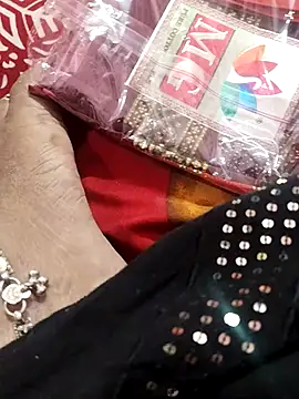 Snapshot of Urmila_bhabhii chatting on 24, 2, 2025 Urmila bhabhii online show from 24, 2, 2025